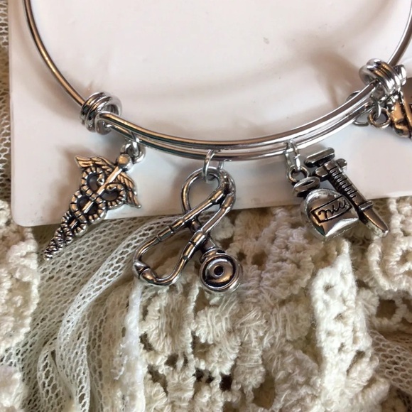 Frontline Boutique Hero’s Nurse Doctor Healthcare Bangle Charm Bracelet - Picture 4 of 6